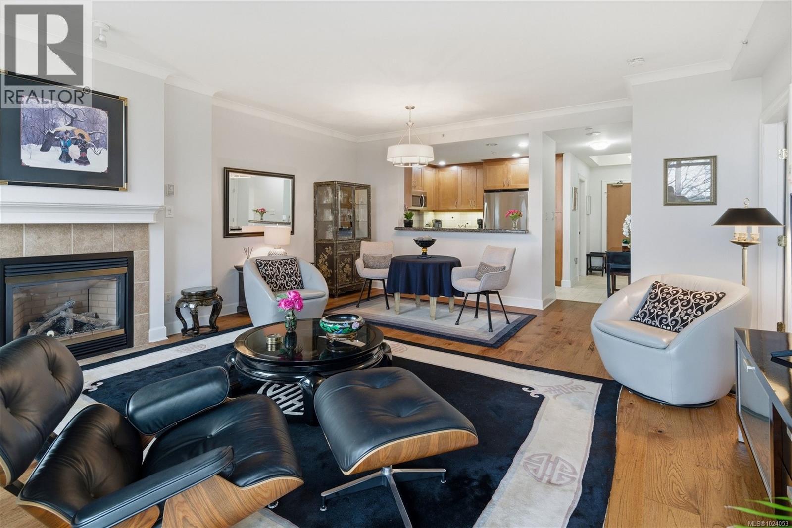 618 21 Dallas Rd, Victoria, British Columbia  V8V 4Z9 - Photo 17 - 1024053