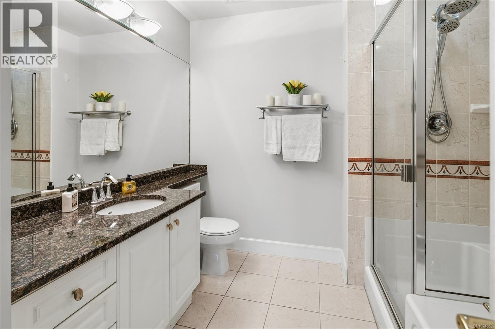 618 21 Dallas Rd, Victoria, British Columbia  V8V 4Z9 - Photo 24 - 1024053