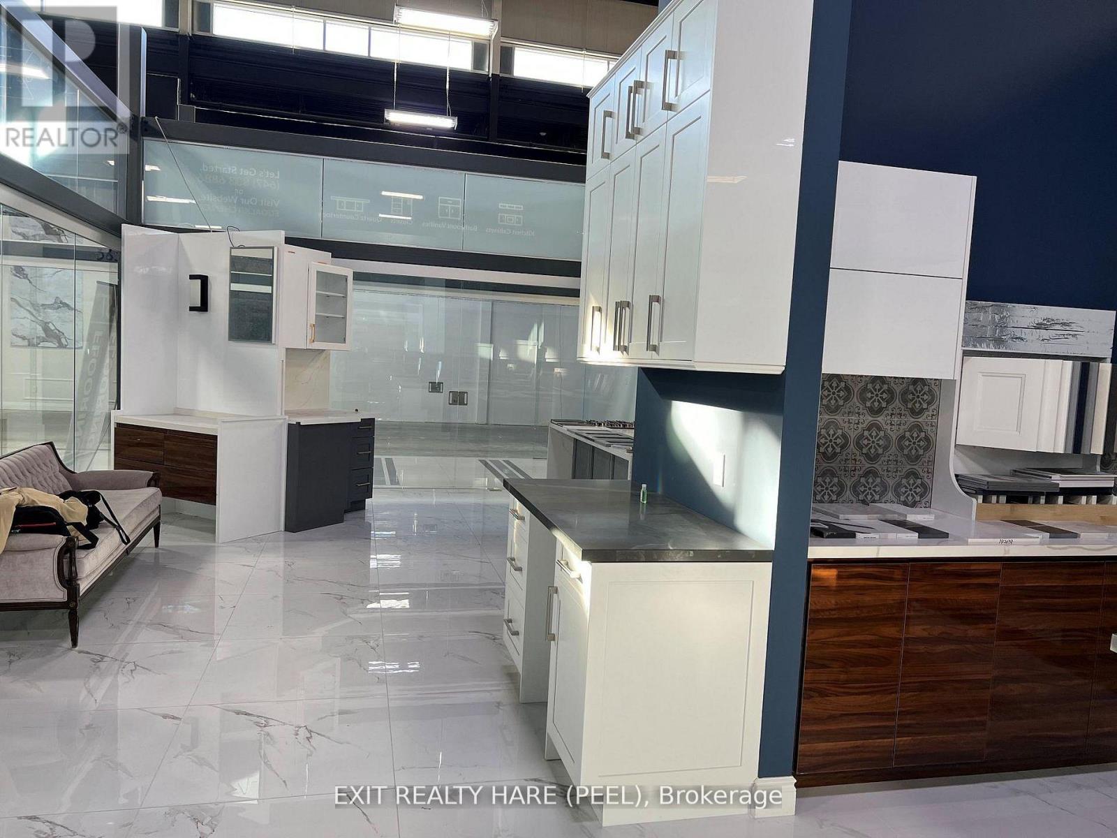 356 - 7250 Keele Street W, Vaughan, Ontario  L4K 1Z8 - Photo 4 - N12727346