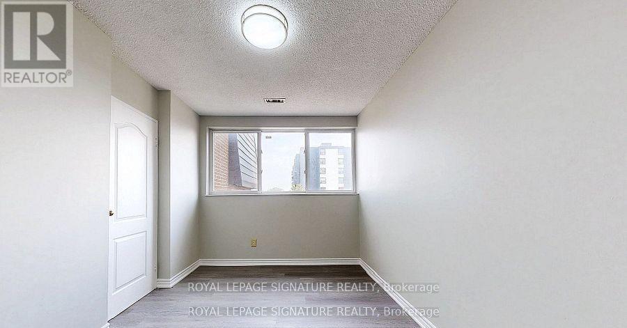 319 - 1455 Williamsport Drive, Mississauga, Ontario L4X 2T5 - Photo 15 - W12727296