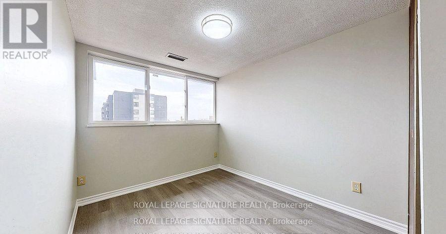 319 - 1455 Williamsport Drive, Mississauga, Ontario L4X 2T5 - Photo 20 - W12727296