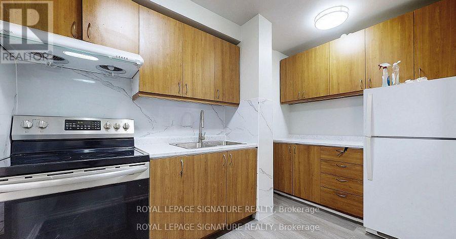 319 - 1455 Williamsport Drive, Mississauga, Ontario L4X 2T5 - Photo 13 - W12727296