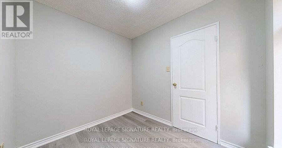 319 - 1455 Williamsport Drive, Mississauga, Ontario L4X 2T5 - Photo 17 - W12727296