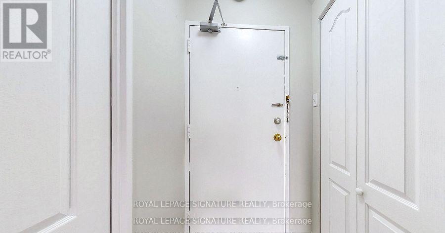 319 - 1455 Williamsport Drive, Mississauga, Ontario L4X 2T5 - Photo 8 - W12727296