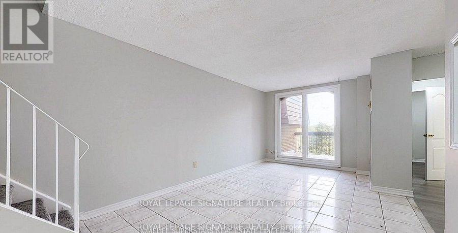 319 - 1455 Williamsport Drive, Mississauga, Ontario L4X 2T5 - Photo 9 - W12727296