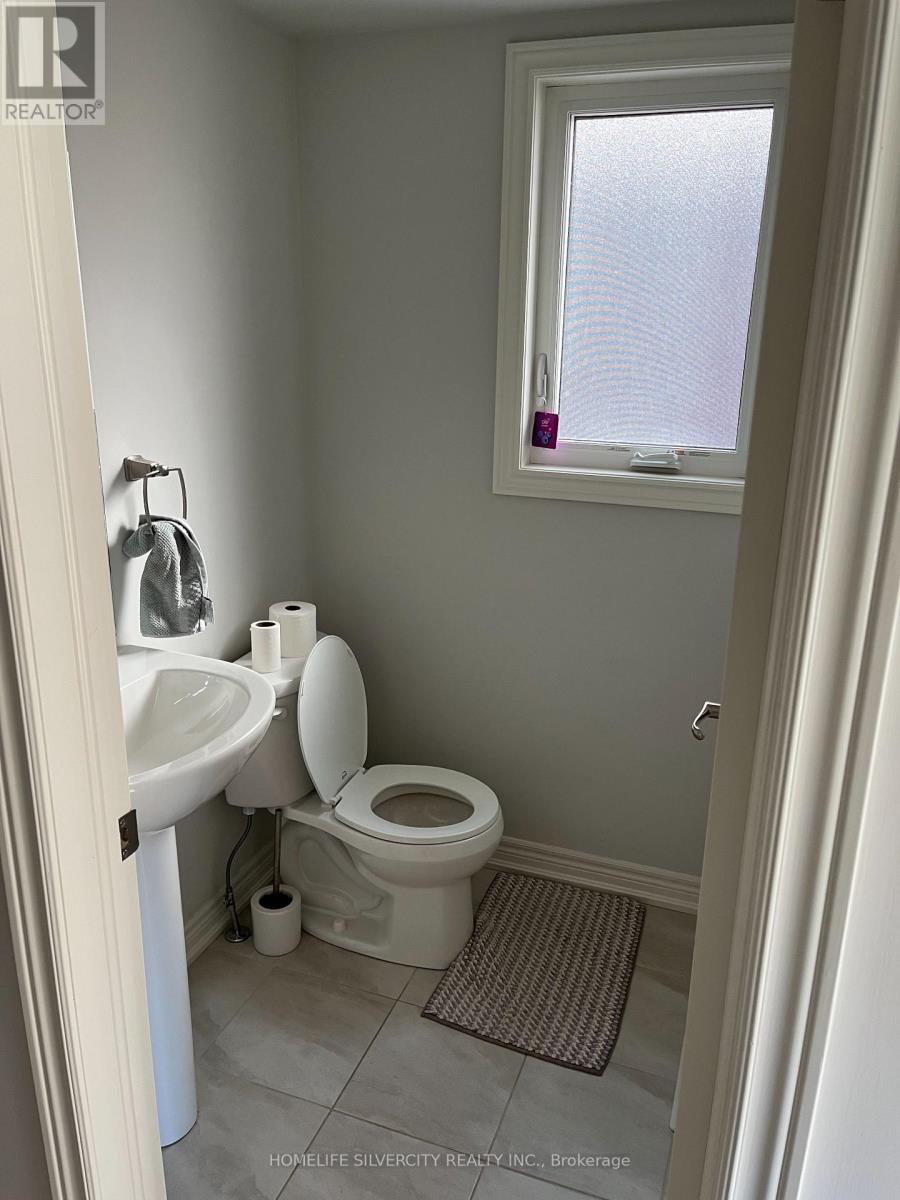 126 Acacia Road, Pelham, Ontario  L0S 1E6 - Photo 13 - X12727334