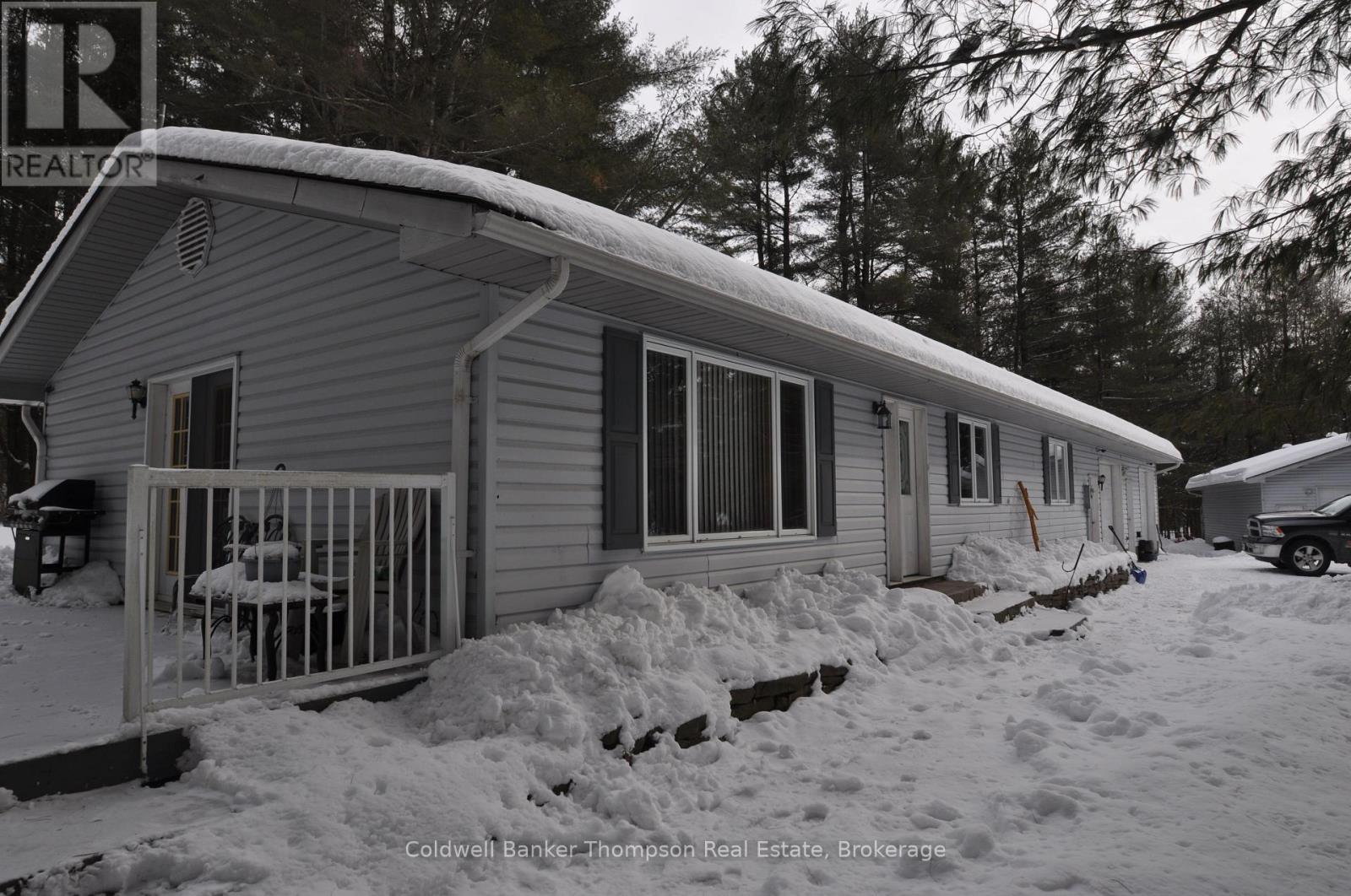 1033 Old Highway Road, Lake Of Bays, Ontario  P0A 1H0 - Photo 35 - X12727380