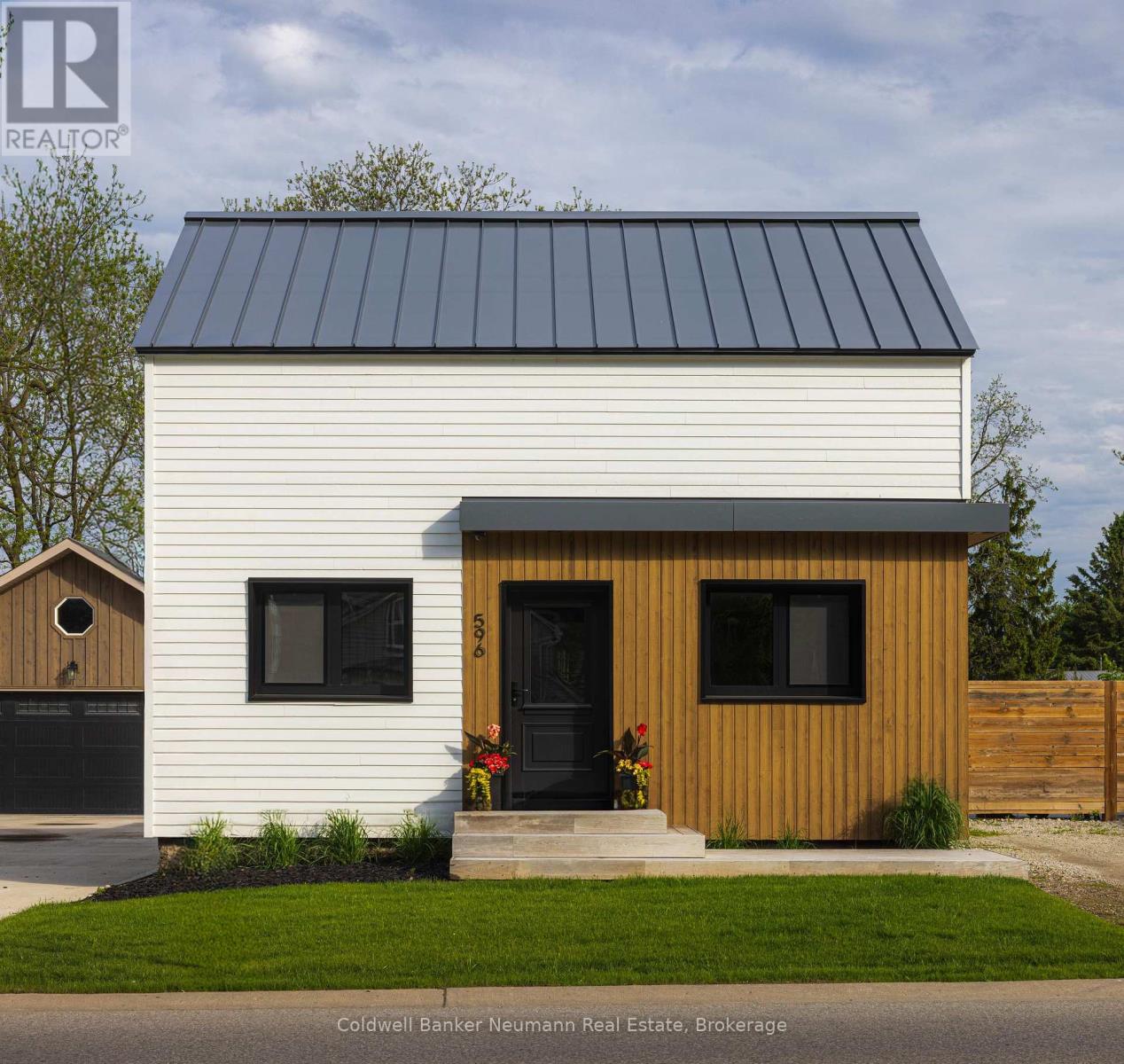 596-598 Arkell Road, Puslinch, Ontario  N0B 1C0 - Photo 2 - X12727394