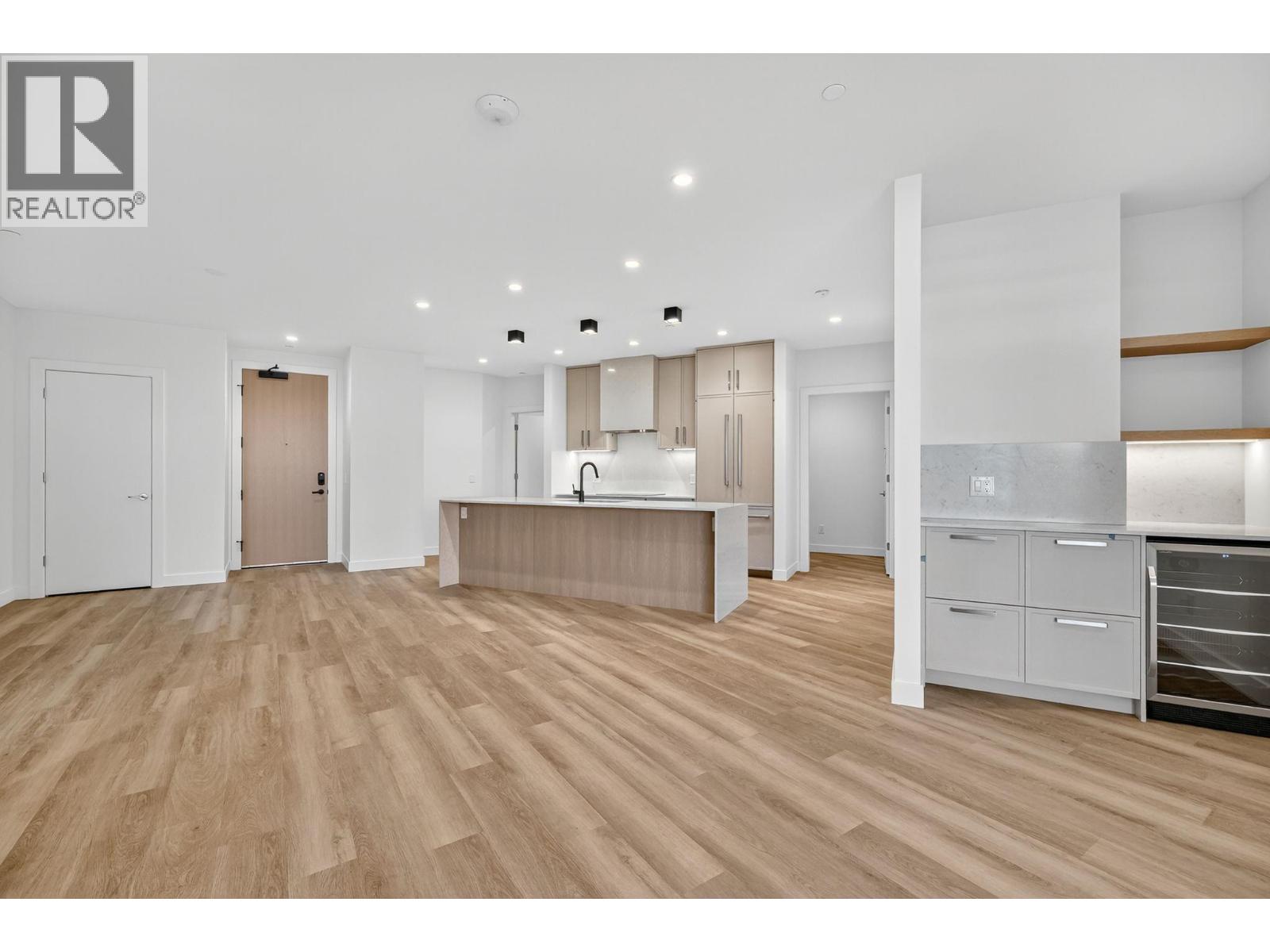 3340 Lakeshore Road Unit# 1006, Kelowna, British Columbia  V1W 3S9 - Photo 14 - 10373136