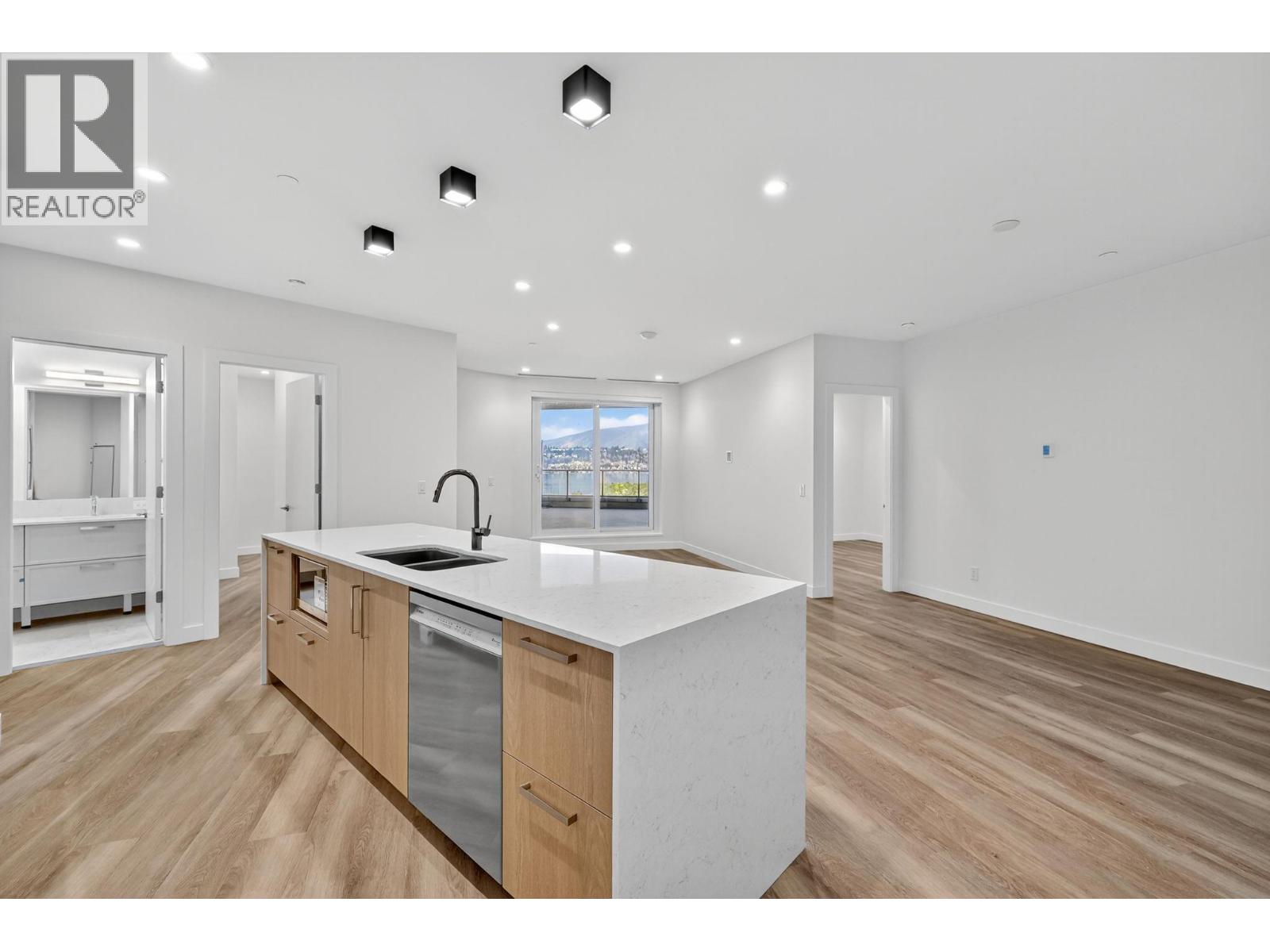 3340 Lakeshore Road Unit# 1006, Kelowna, British Columbia  V1W 3S9 - Photo 10 - 10373136