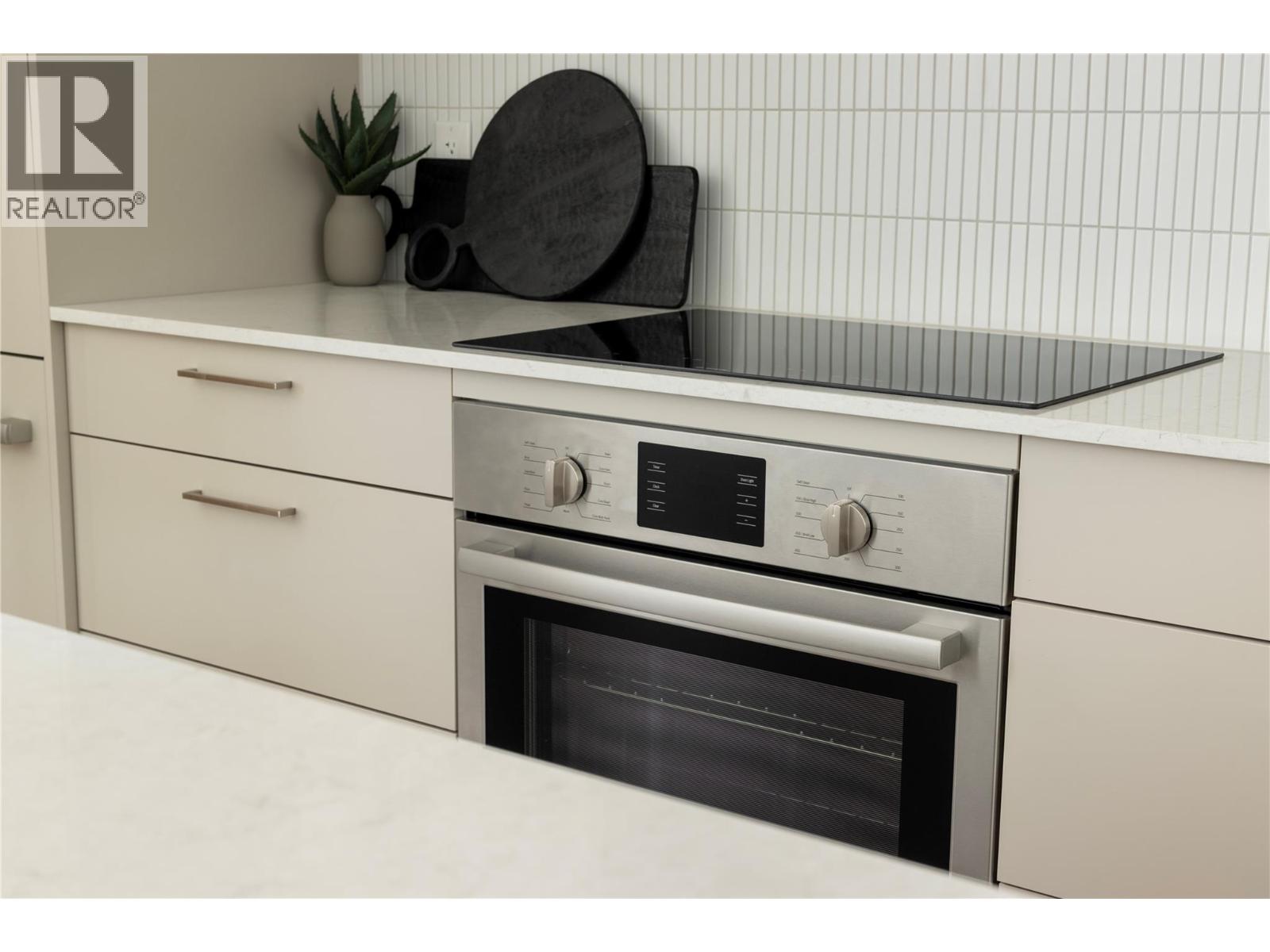 3309 Watt Road, Kelowna, British Columbia  V1W 3S9 - Photo 4 - 10373243