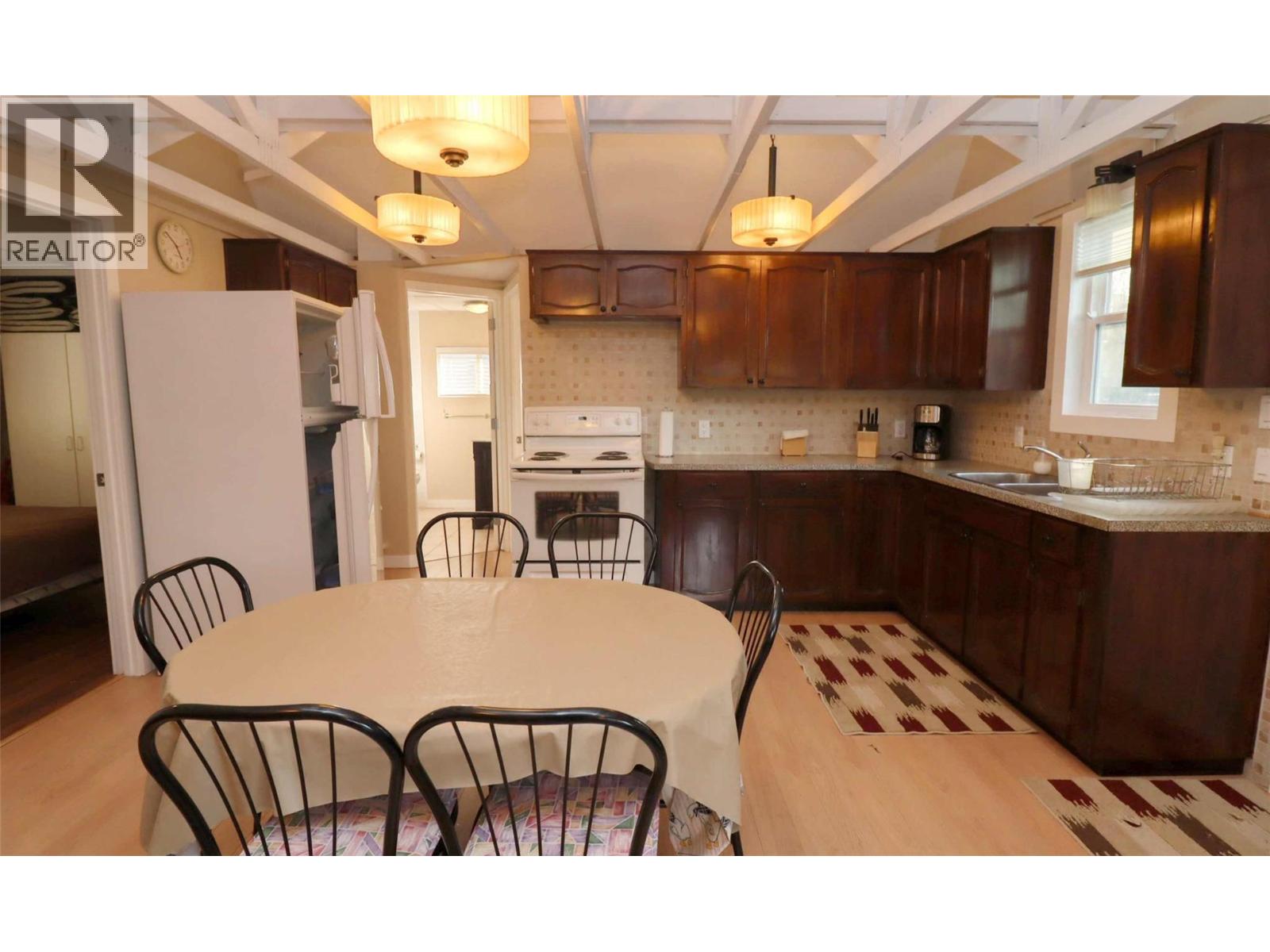 6884 Squilax-Anglemont Road, Magna Bay, British Columbia  V0E 1M7 - Photo 66 - 10373549