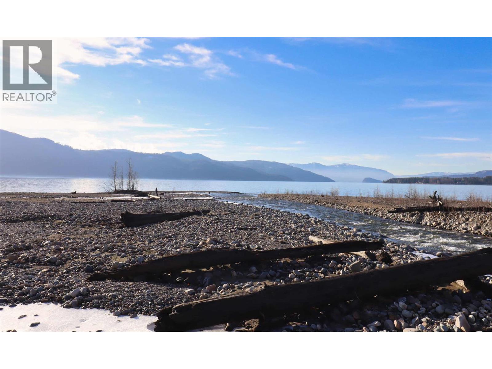 6884 Squilax-Anglemont Road, Magna Bay, British Columbia  V0E 1M7 - Photo 91 - 10373549