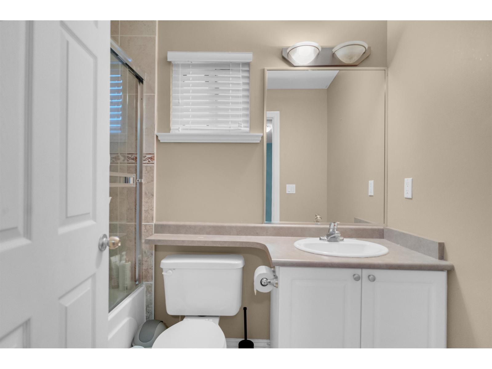 12458 74 Avenue, Surrey, British Columbia  V3W 1P2 - Photo 8 - R3080058