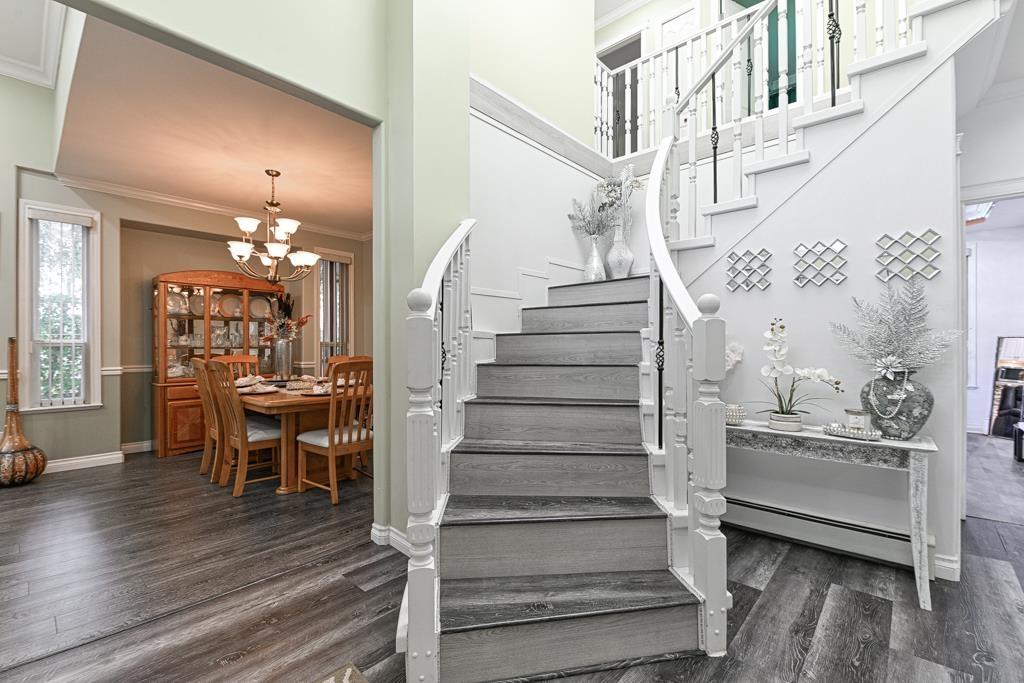 14490 67b Avenue, Surrey, British Columbia  V3S 0T3 - Photo 5 - R3082306