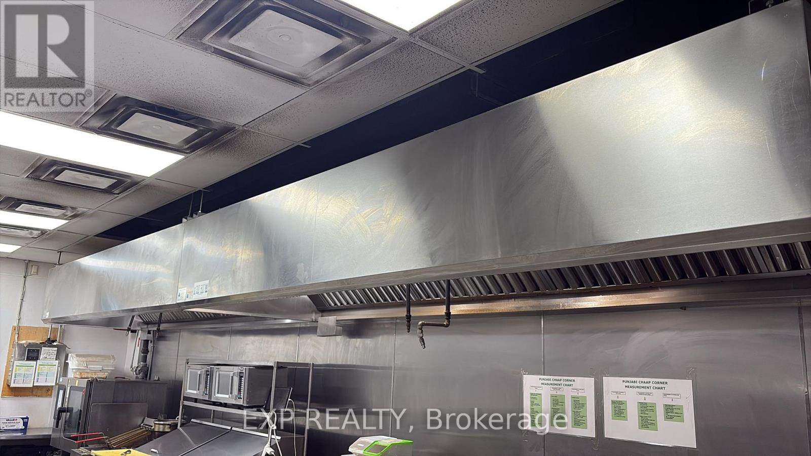 1 - 1631 Oxford Street E, London East, Ontario  N5V 2Z4 - Photo 4 - X12453136