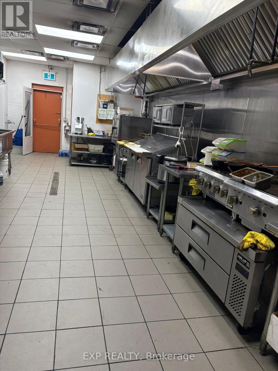 1 - 1631 Oxford Street E, London East, Ontario  N5V 2Z4 - Photo 6 - X12453136