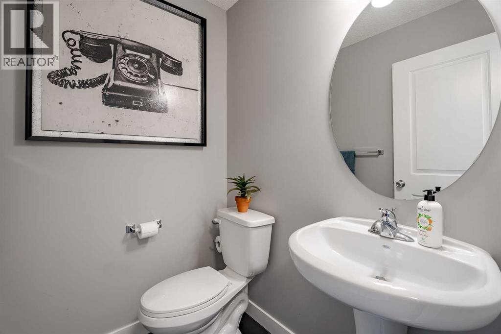 110 Skyview Ranch Manor Ne, Calgary, Alberta  T3N 0L9 - Photo 12 - A2281030