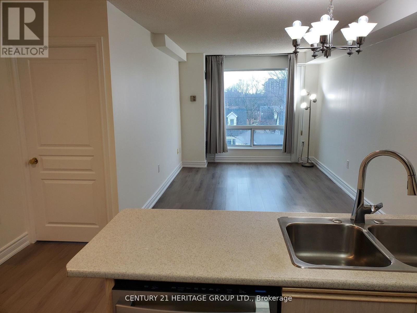 307 - 1 Hycrest Avenue, Toronto, Ontario  M2N 6V8 - Photo 8 - C12727366