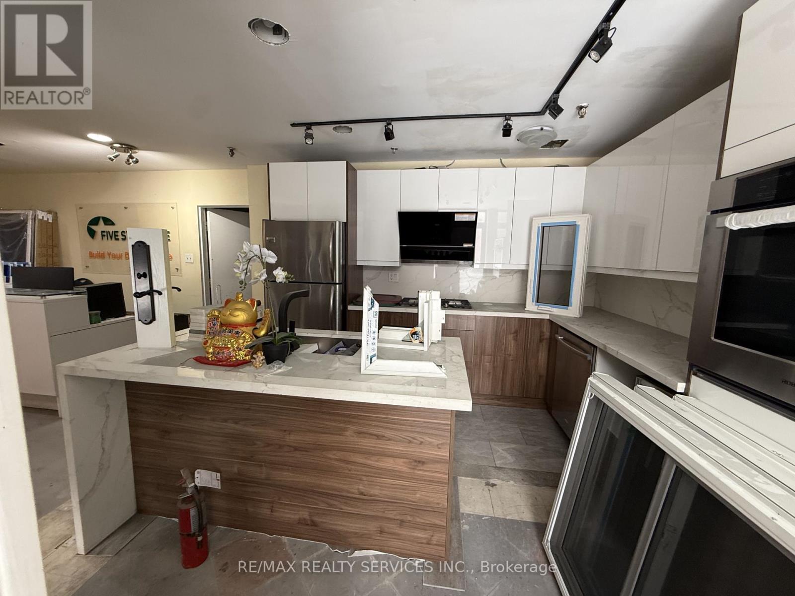 40 Melford Drive, Toronto, Ontario  M1B 2G2 - Photo 8 - E12727370