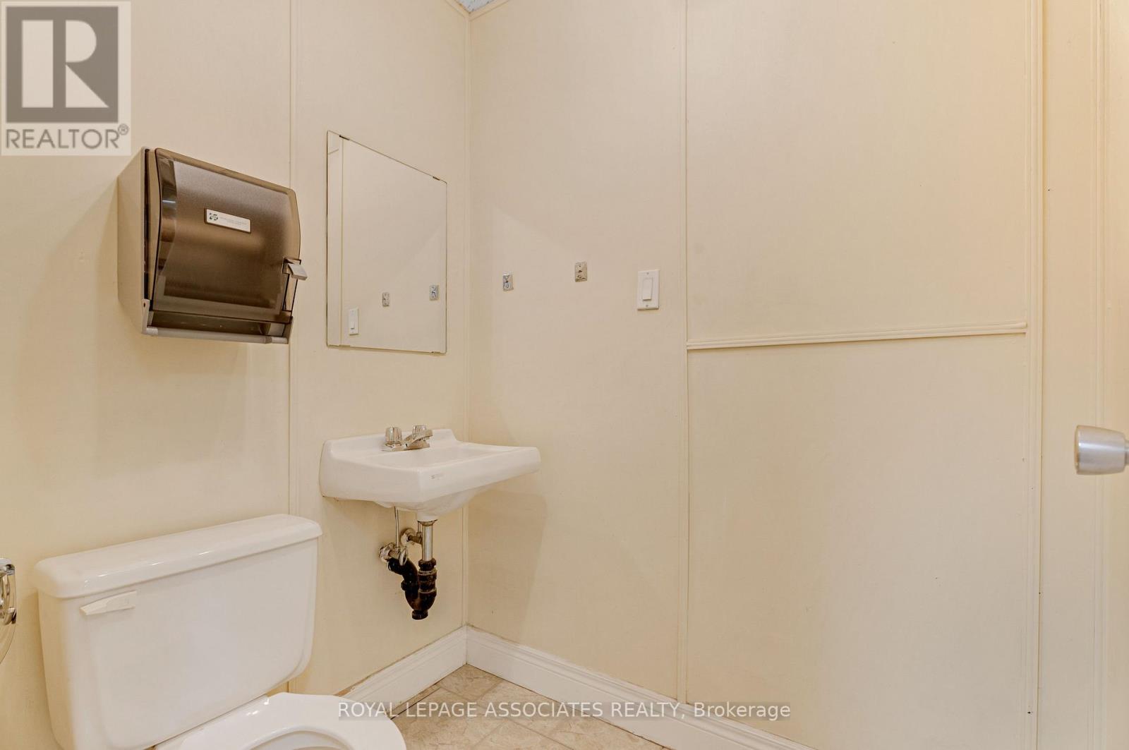 11a - 9 Laidlaw Boulevard, Markham, Ontario  L3P 1W5 - Photo 20 - N12727374