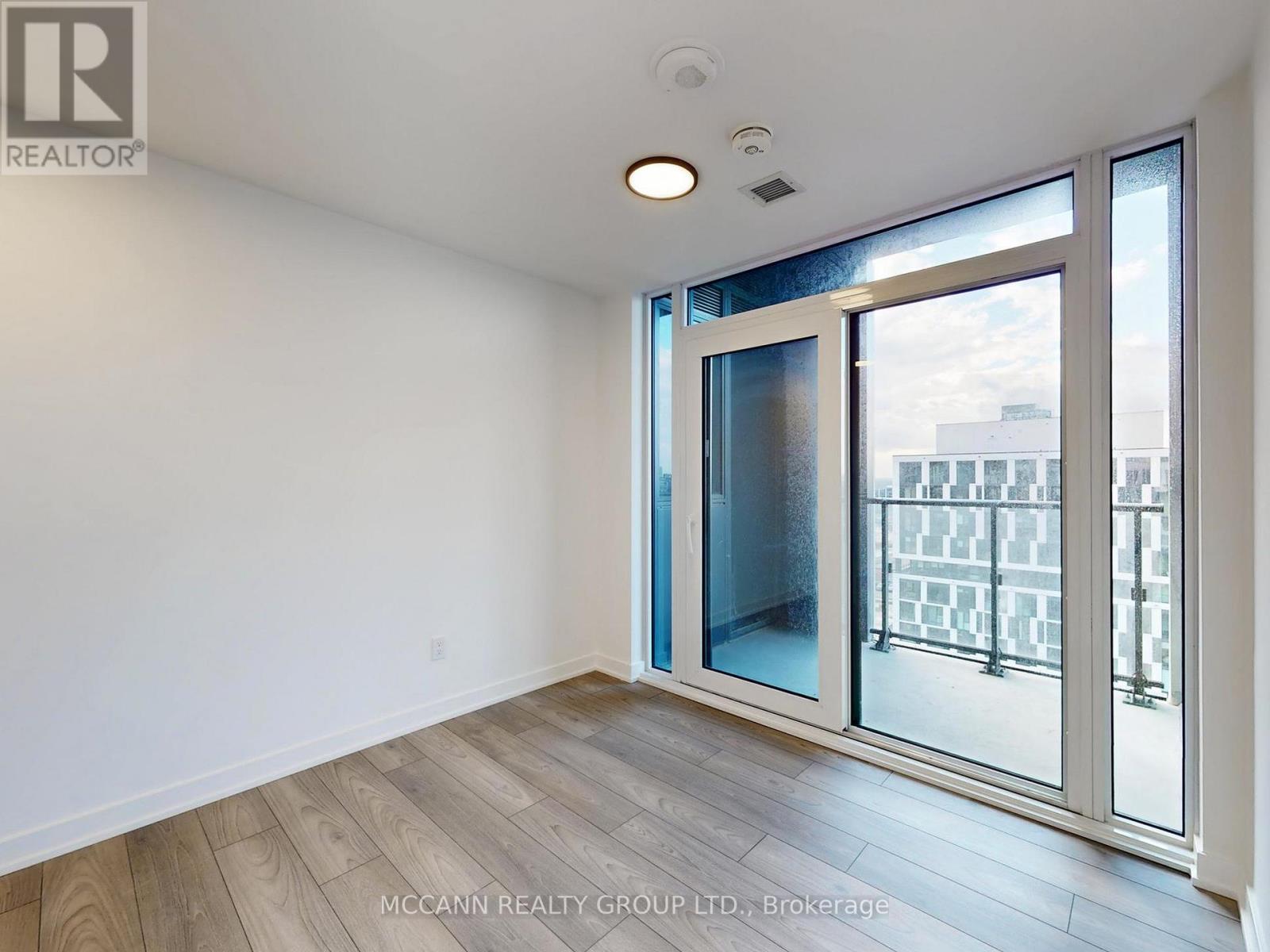 1007 The Queensway Avenue, Toronto, Ontario  M8Z 0H4 - Photo 16 - W12727384