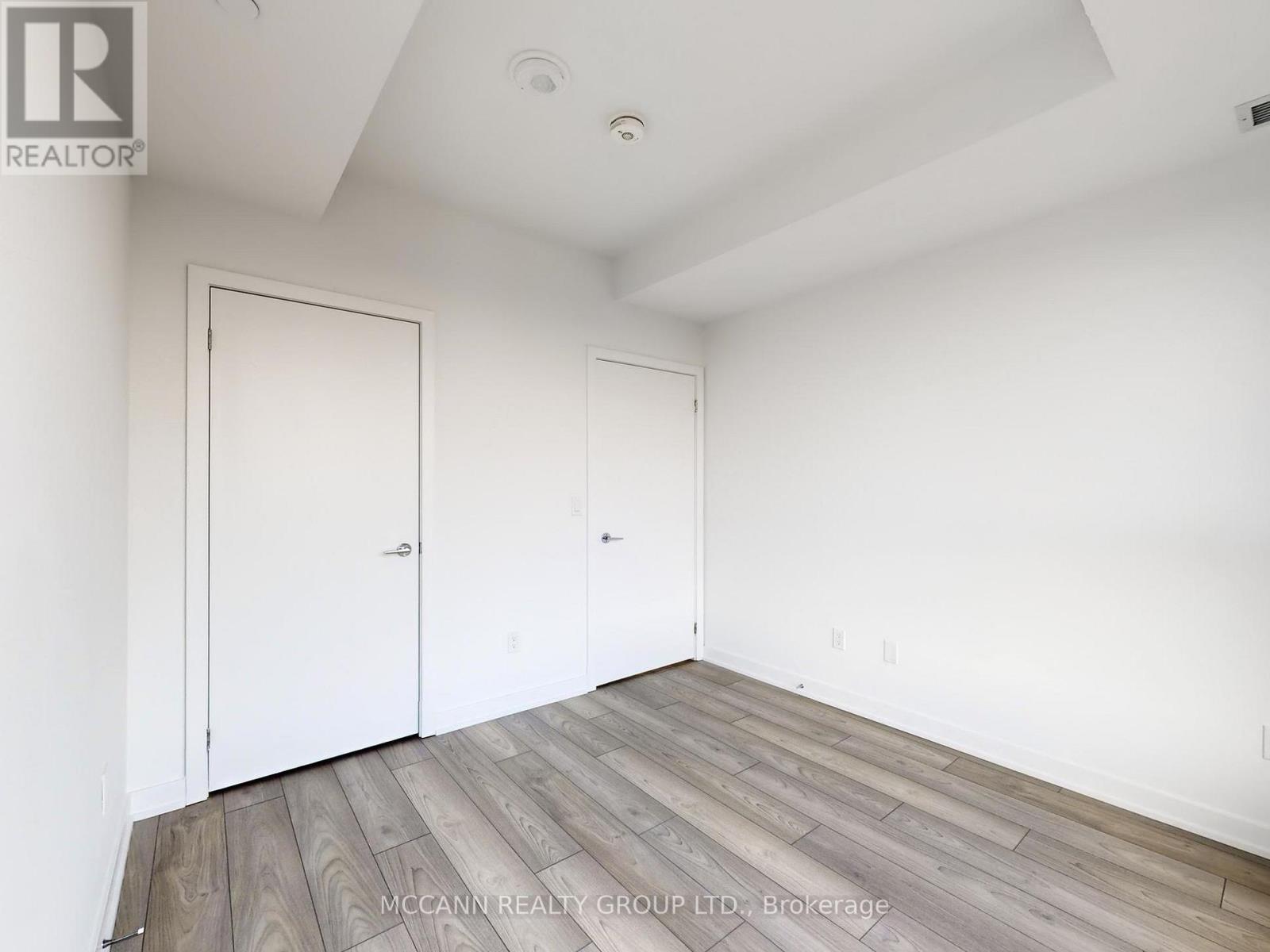 1007 The Queensway Avenue, Toronto, Ontario  M8Z 0H4 - Photo 21 - W12727384