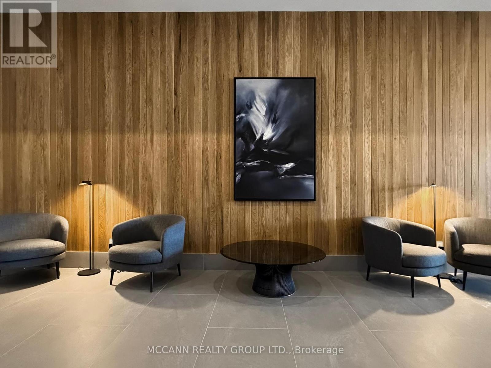 1007 The Queensway Avenue, Toronto, Ontario  M8Z 0H4 - Photo 3 - W12727384