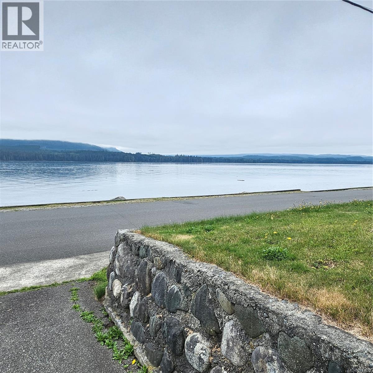 497 Fir St, Alert Bay, British Columbia  V0N 1A0 - Photo 4 - 1023620