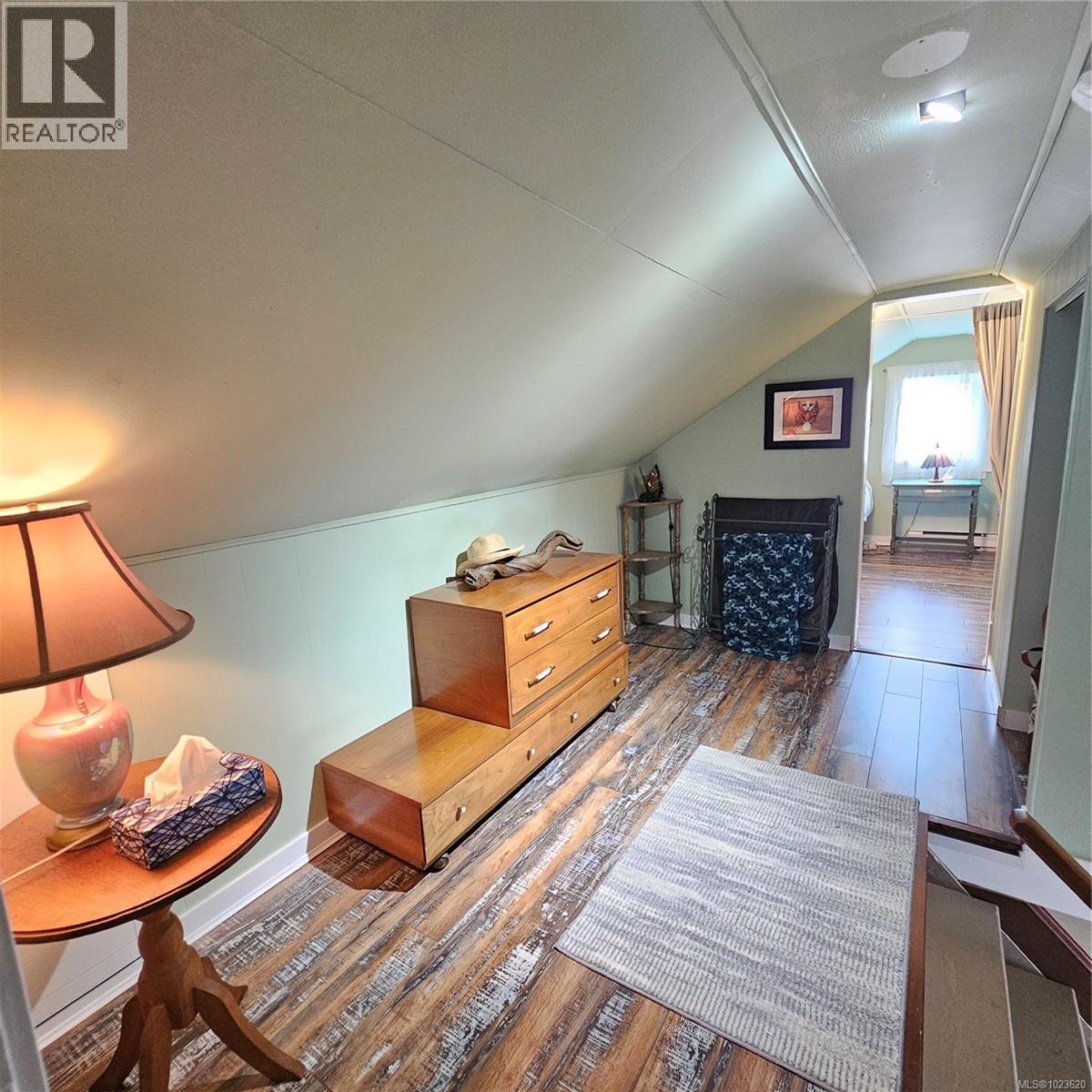 497 Fir St, Alert Bay, British Columbia  V0N 1A0 - Photo 43 - 1023620