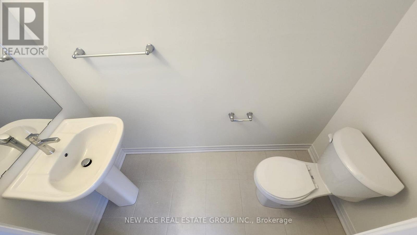 3 Hine Road, Brantford, Ontario  N3T 0W5 - Photo 3 - X12727360