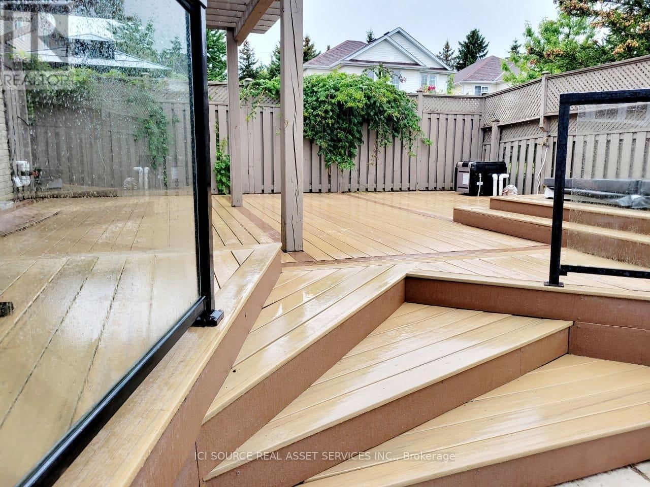 644 Willow Wood Drive, Waterloo, Ontario  N2T 2T7 - Photo 22 - X12727376