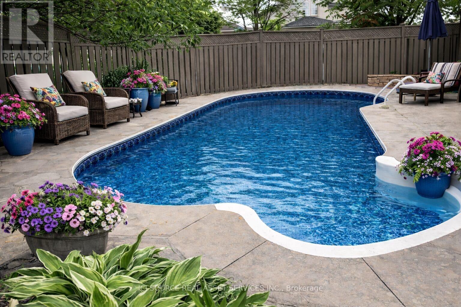 644 Willow Wood Drive, Waterloo, Ontario  N2T 2T7 - Photo 23 - X12727376