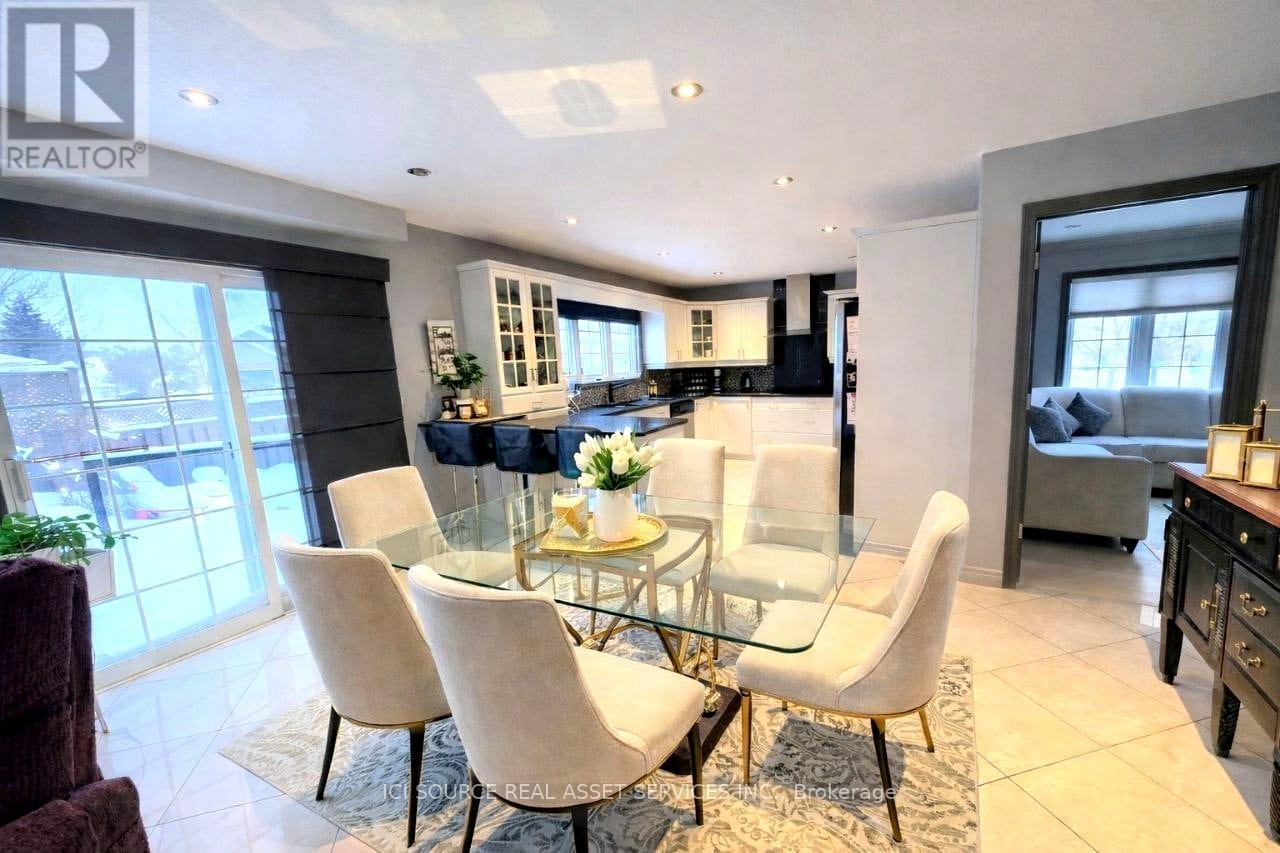 644 Willow Wood Drive, Waterloo, Ontario  N2T 2T7 - Photo 6 - X12727376