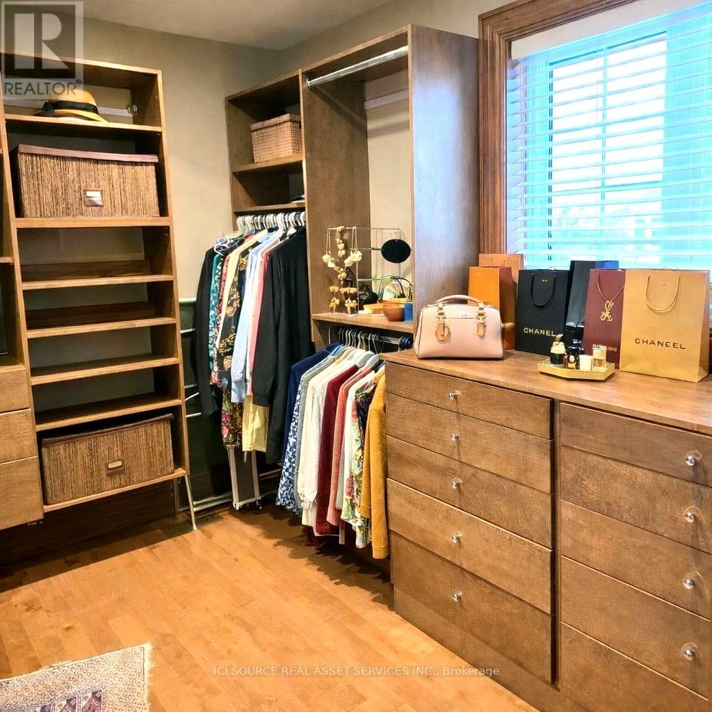 644 Willow Wood Drive, Waterloo, Ontario  N2T 2T7 - Photo 9 - X12727376