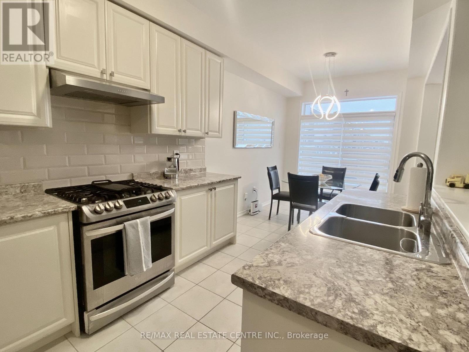 5 Tate Street, Brantford, Ontario  N3T 0R5 - Photo 10 - X12714496