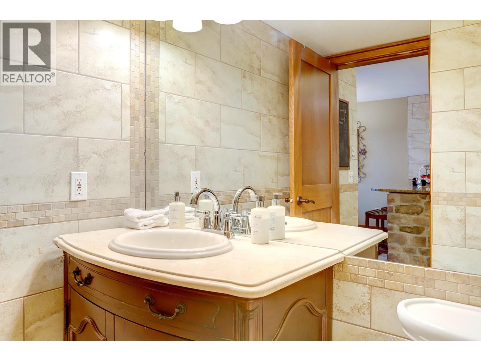 155 Silver Lode Lane Unit# 367, Vernon, British Columbia  V1B 3M1 - Photo 9 - 10373591