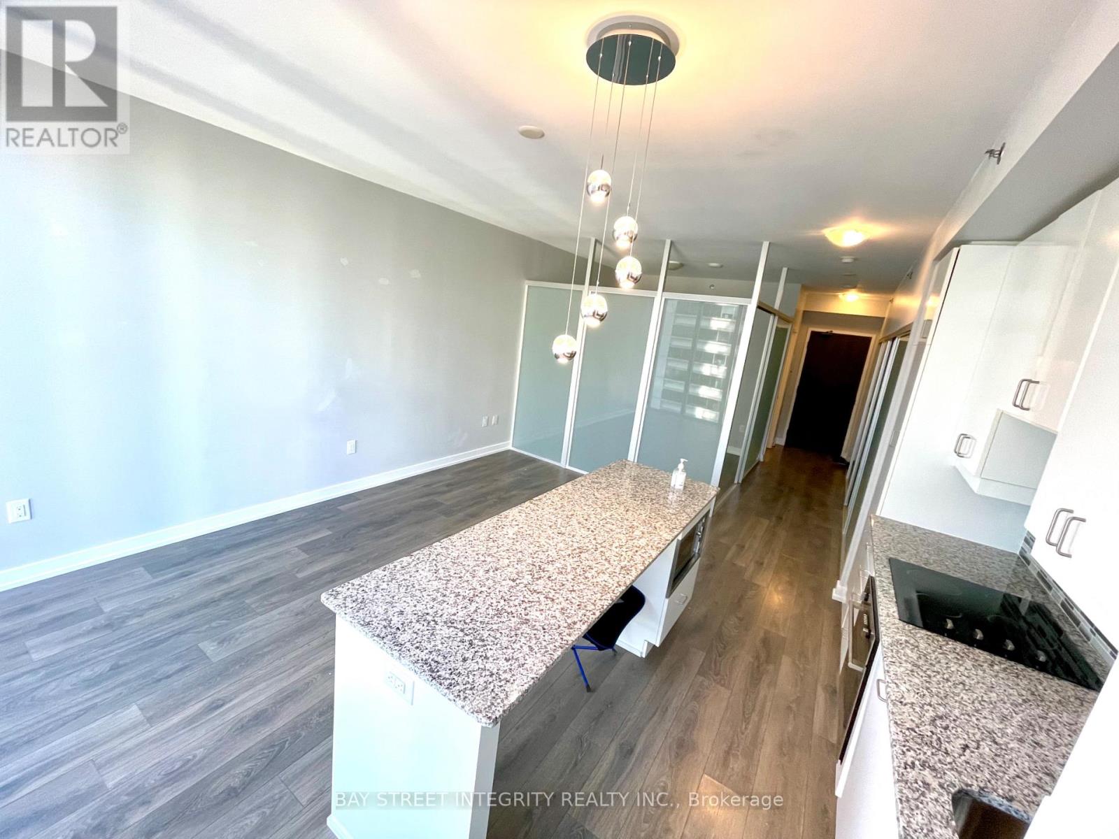 1209 - 426 University Avenue, Toronto, Ontario  M5G 1S9 - Photo 13 - C12727388