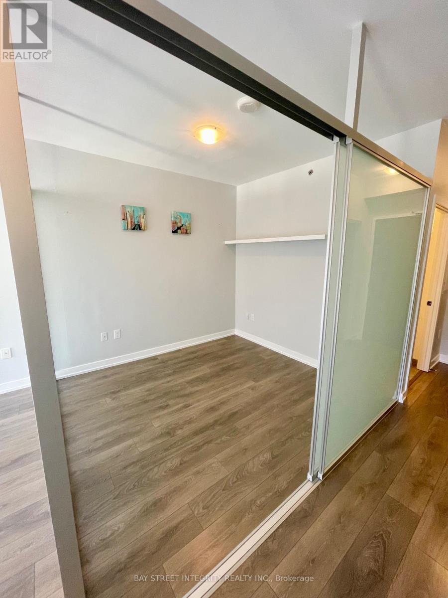 1209 - 426 University Avenue, Toronto, Ontario  M5G 1S9 - Photo 15 - C12727388