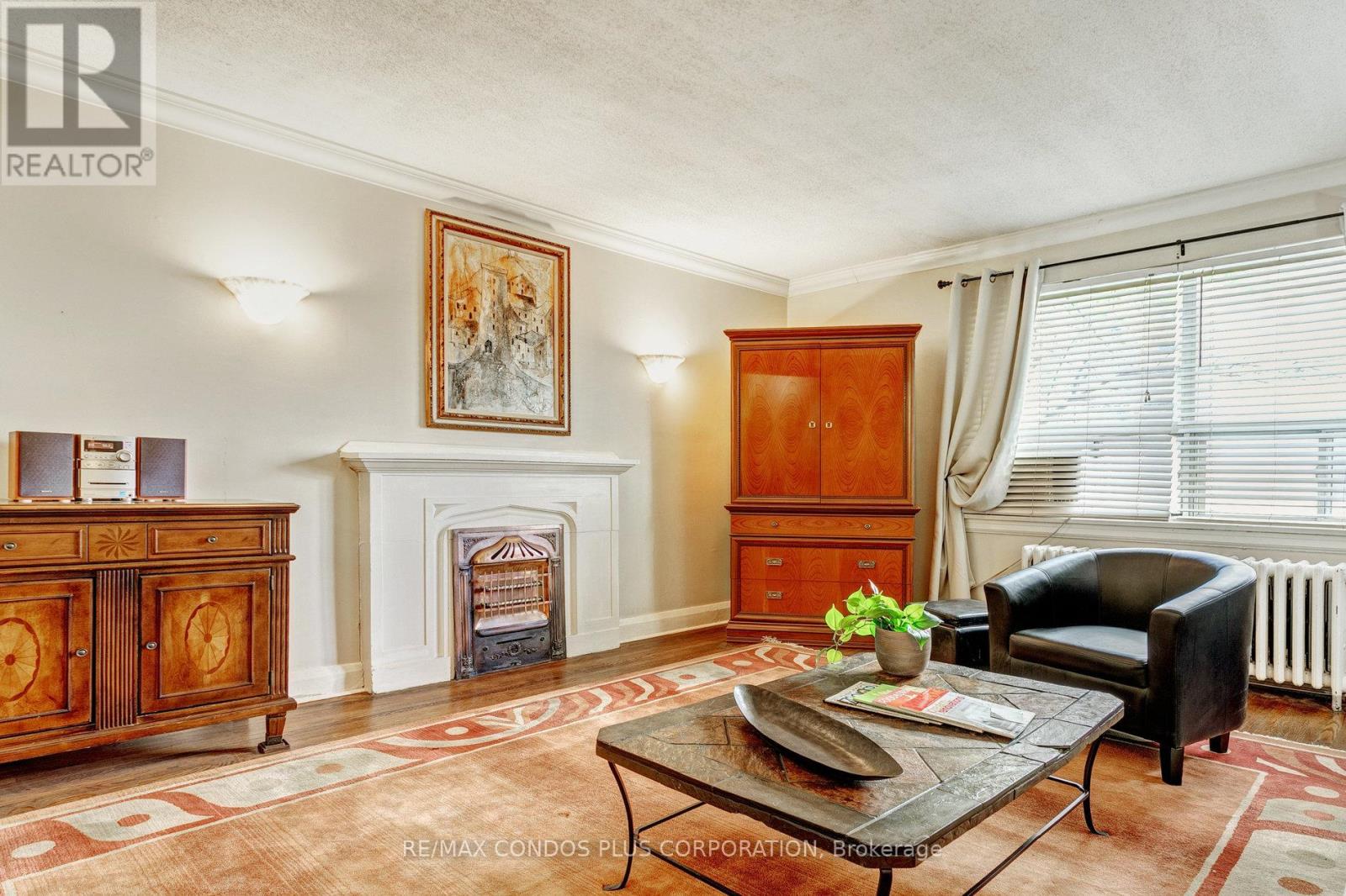 202 - 35 Raglan Avenue, Toronto, Ontario  M6C 2K7 - Photo 6 - C12727402