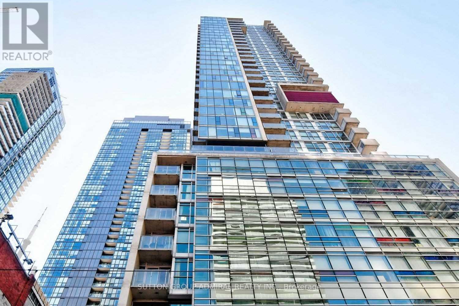 1704 - 375 KING STREET W, Toronto, Ontario