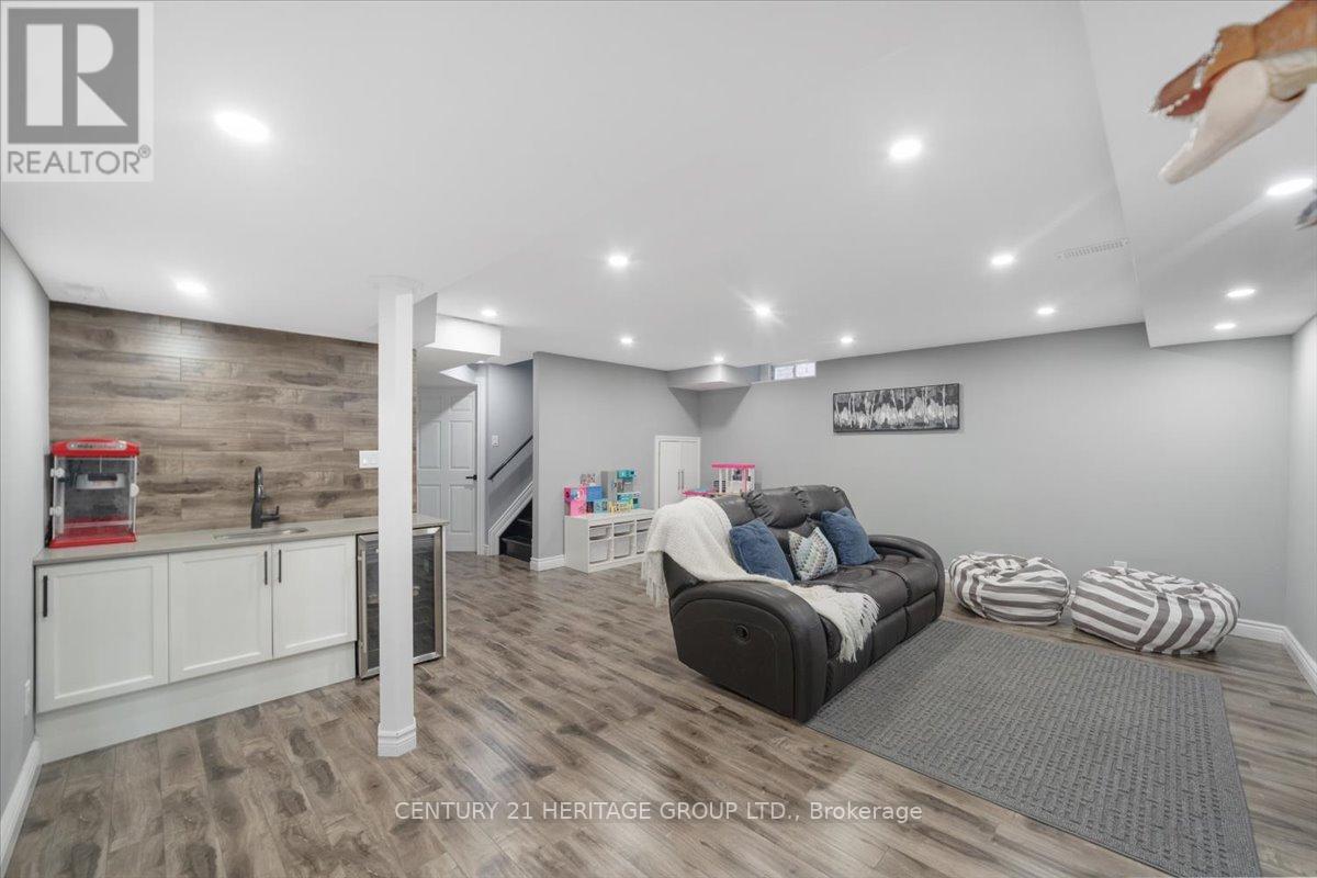 28 West Park Avenue, Bradford West Gwillimbury, Ontario  L3Z 0A8 - Photo 31 - N12727446