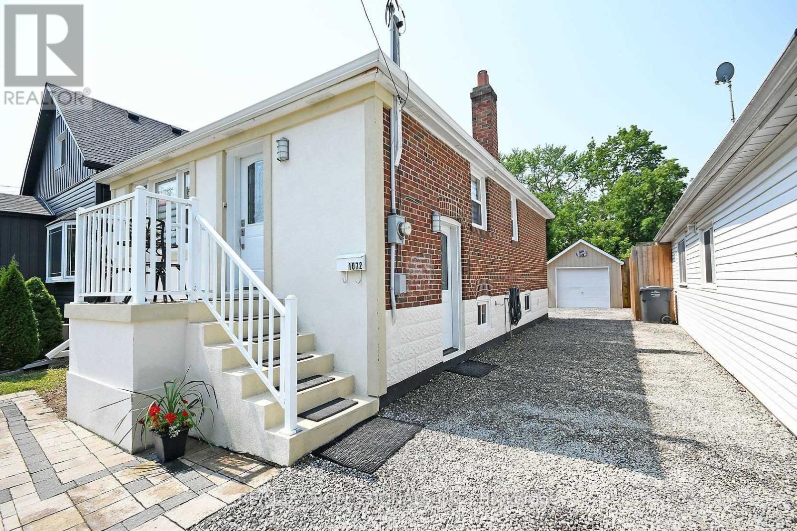 UPPER - 1072 ALEXANDRA AVENUE, Mississauga, Ontario