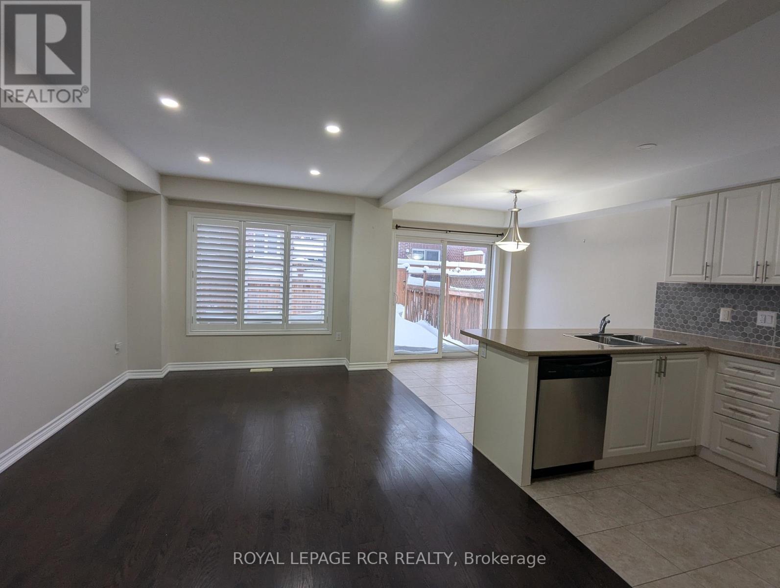 6 - 20 C Line, Orangeville, Ontario  L9W 6T7 - Photo 4 - W12727416