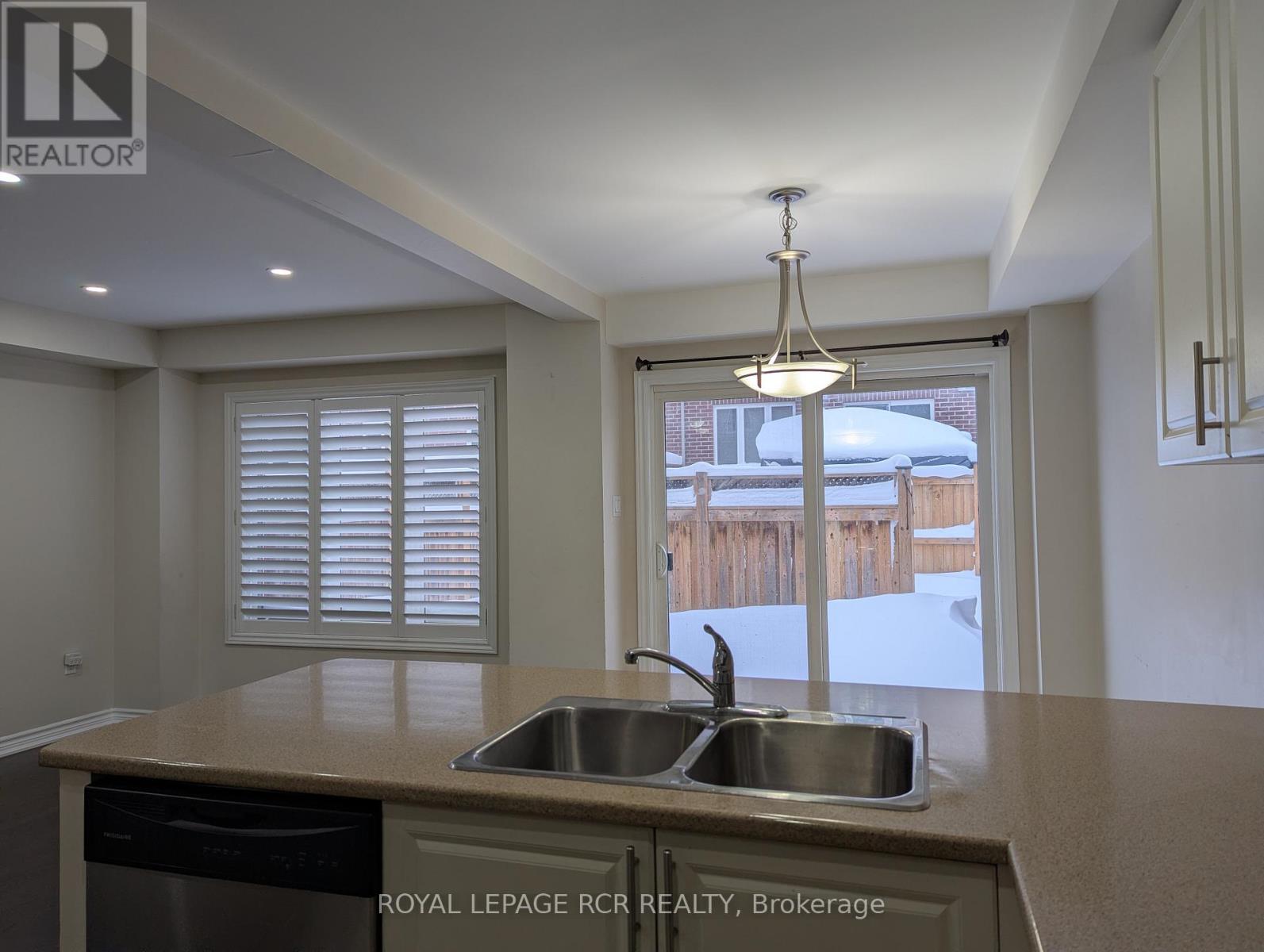 6 - 20 C Line, Orangeville, Ontario  L9W 6T7 - Photo 6 - W12727416