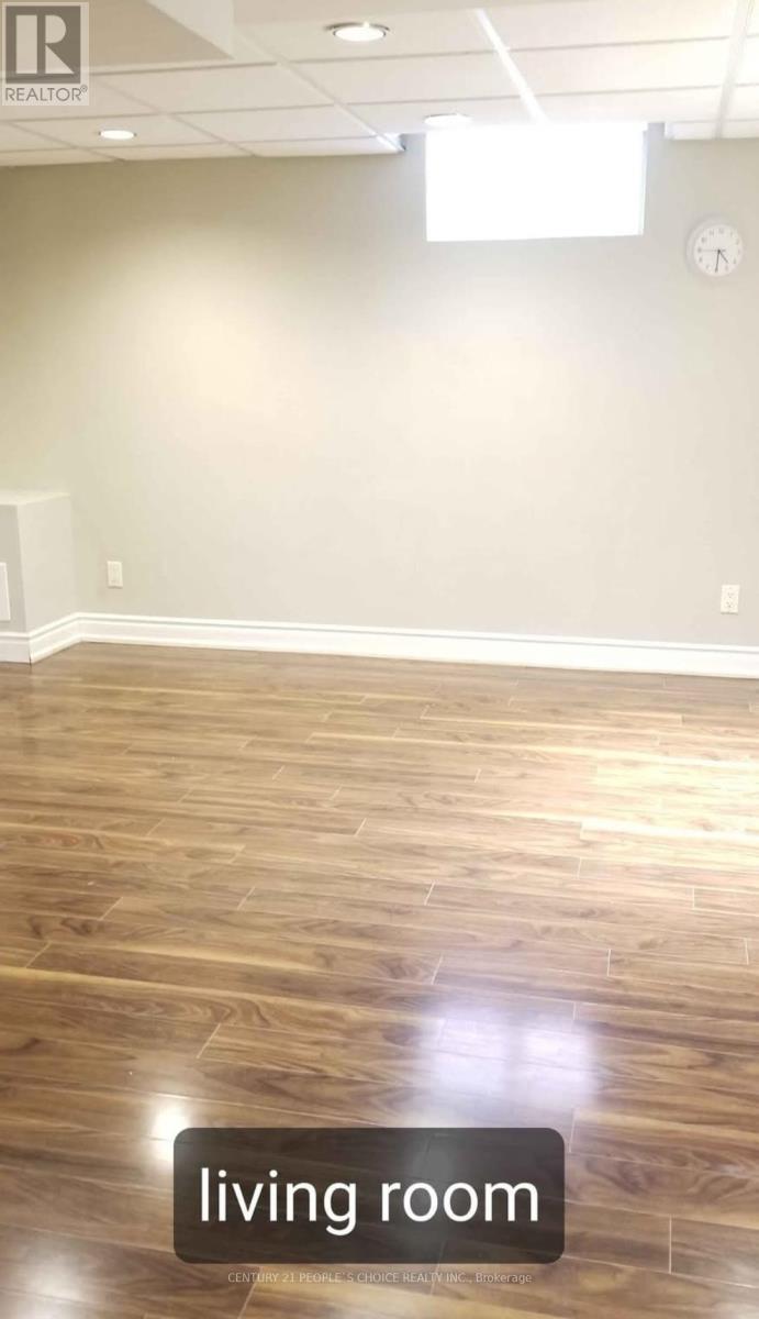 4408 Romfield Crescent, Mississauga, Ontario  L5M 4K9 - Photo 4 - W12727424