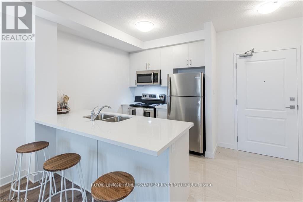 616 - 101 Shoreview Place, Hamilton, Ontario  L8E 0K3 - Photo 6 - X12727438