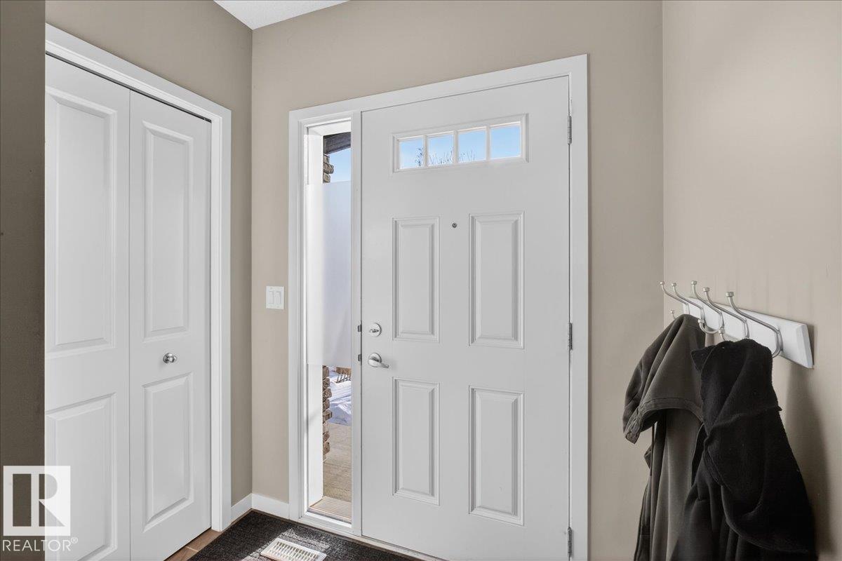 5220 20 Av Sw Sw, Edmonton, Alberta  T6X 1V6 - Photo 4 - E4471002