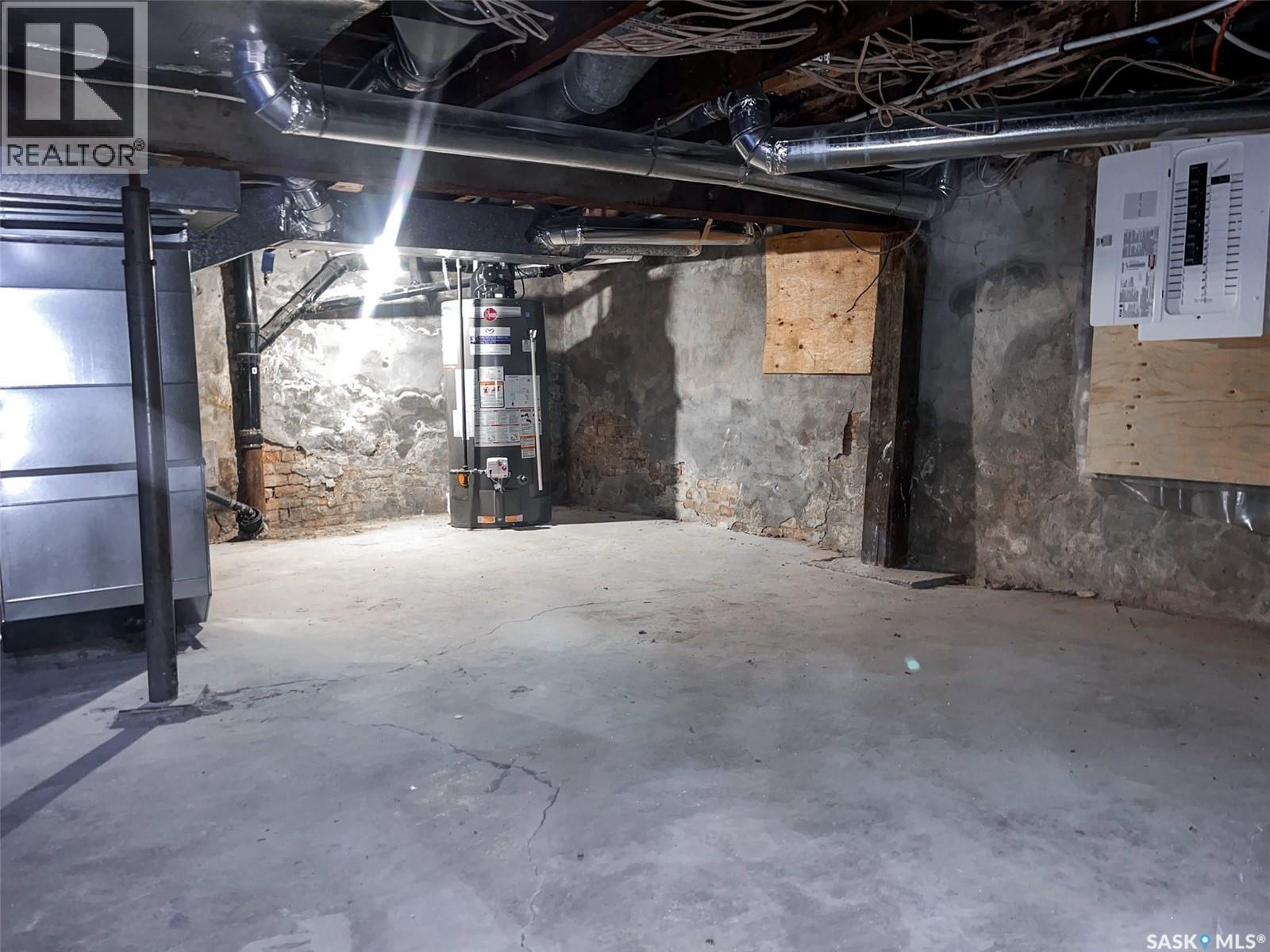 1124 Victoria Avenue, Regina, Saskatchewan  S4P 0N7 - Photo 29 - SK025879