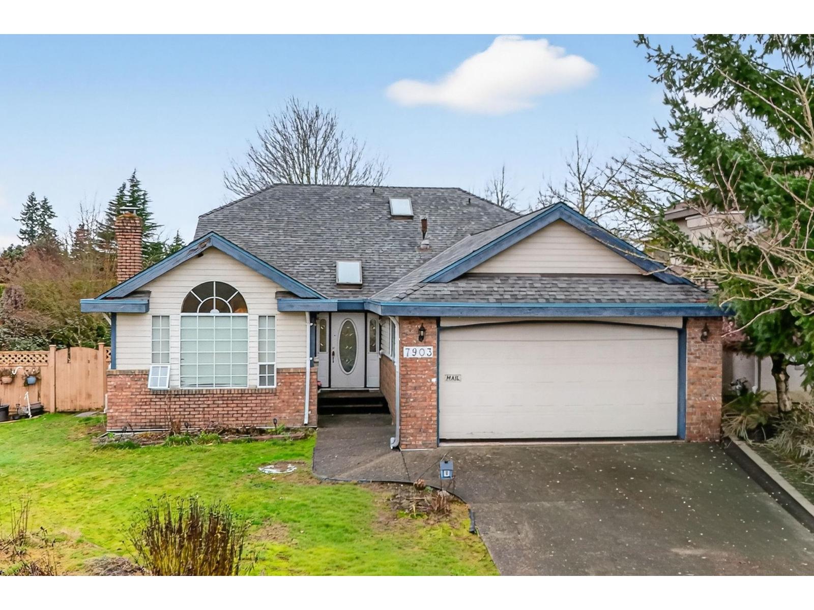 7903 164 STREET, Surrey, British Columbia